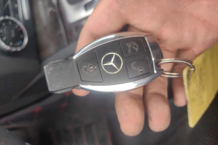 Used Mercedes-Benz C-Class 2013 C 260 CGI Elegant Model Vehicle Key