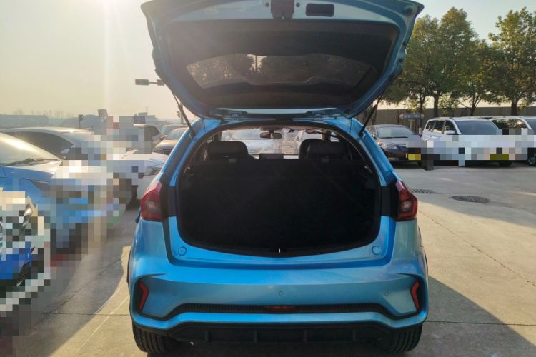 Used Geely Auto Vision X3 2021 PRO 1.5L CVT Deluxe Model
