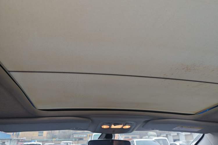 Used Peugeot 2008 2014 1.6L Automatic Navigation Edition
