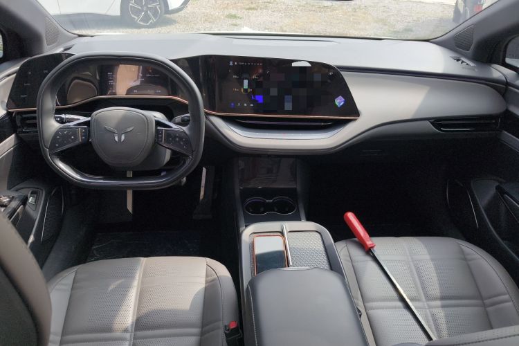 Used Hongqi EH7 2024 760 Pro+ Four-Wheel Drive Version Center Console