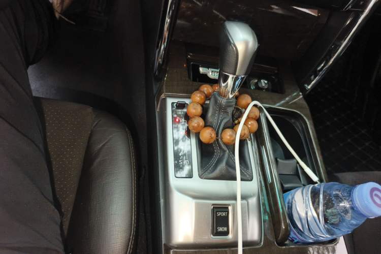 Used Toyota Reiz 2013 2.5V Shangrui Edition Gear Lever