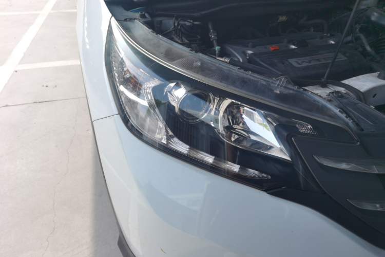 Used Honda CR-V 2013 2.4L two-wheel drive luxury version Right Front Headlight