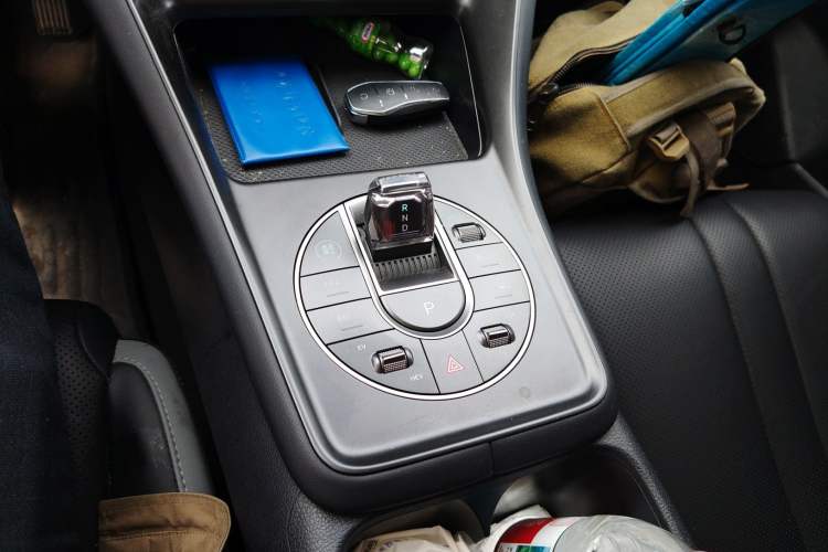 Used BYD Sealion 05 DM-i 2025 DM-i 75KM Prestige Model Gear Lever