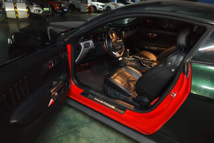 Used Ford Mustang 2016 2.3T Performance Edition
