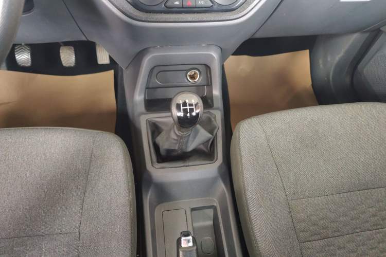 Used Wuling Zhengtu 2021 1.5L Entry-Level LAR
