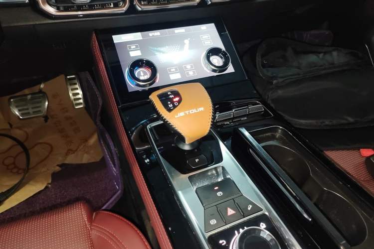 Used JETOUR X70 2021 Zhuge 1.6T DCT Junshi 7-Seater