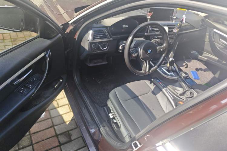 Used BMW 3 Series 2017 320Li Fashion Model
