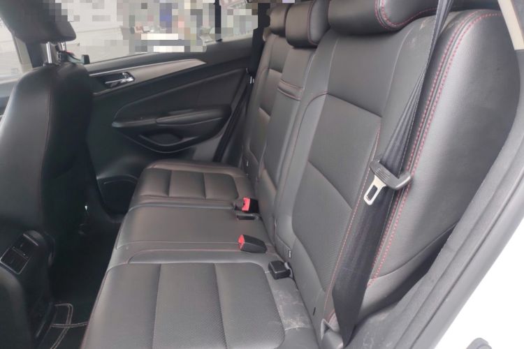 Used CHANGAN CS75 2015 1.8T Automatic 4x4 Prestige Model China V Emission Standard
