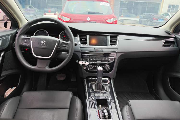 Used Peugeot 508 2015 1.6THP Automatic Zhiiyi Edition Center Console