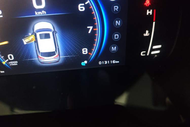 Used Geely Auto Emgrand X7 Sport 2021 1.8TD DCT Two-Wheel Drive Asian Games Comfort Edition Odometer Close Up