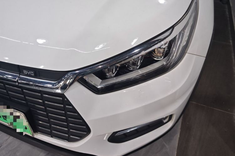 Used BYD Yuan New Energy 2019 EV360 Smart Connect Enjoyment Model Left Front Headlight