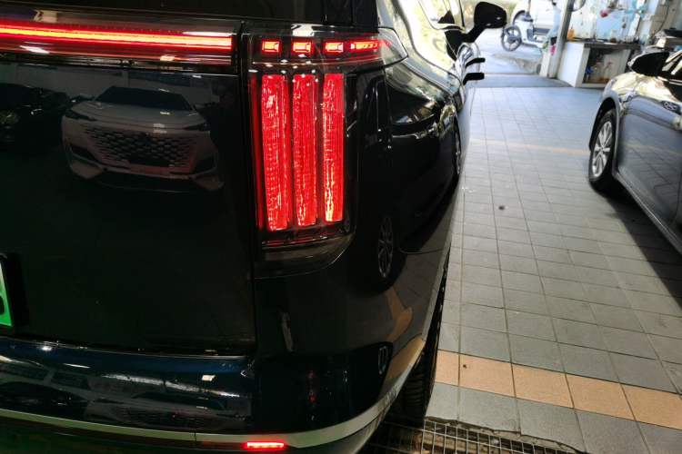 Used Hyptec HL 2025 700 Ultra Six-Seater All-Wheel-Drive LiDAR Version