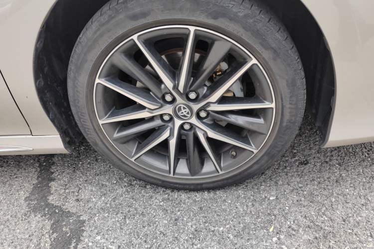 Used Toyota Camry 2023 2.5G Luxury Edition Right Front Wheel Hub