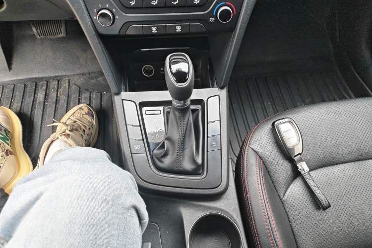 Used Hyundai Elantra (6th Generation / Lingdong) 2018 1.4T Dual-Clutch Xuan Dong · Dynamic Edition