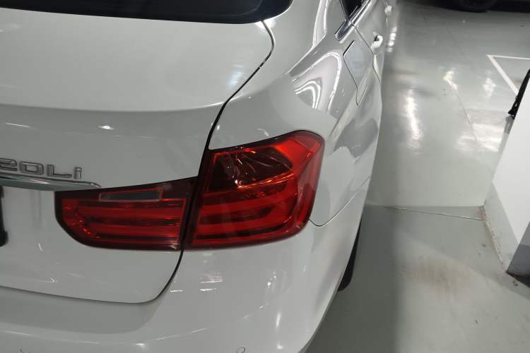 Used BMW 3 Series 2014 320Li Fashion Model