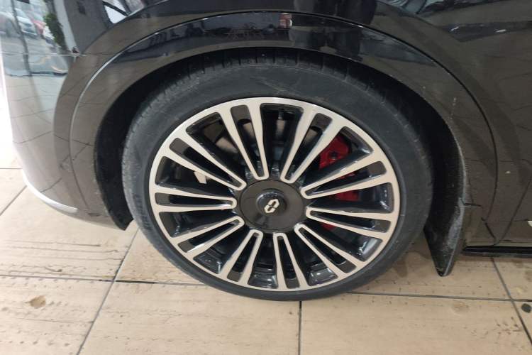 Used Hima AITO M9 2024 Range-Extended Ultra Version 52 kWh 5-Seater Model
