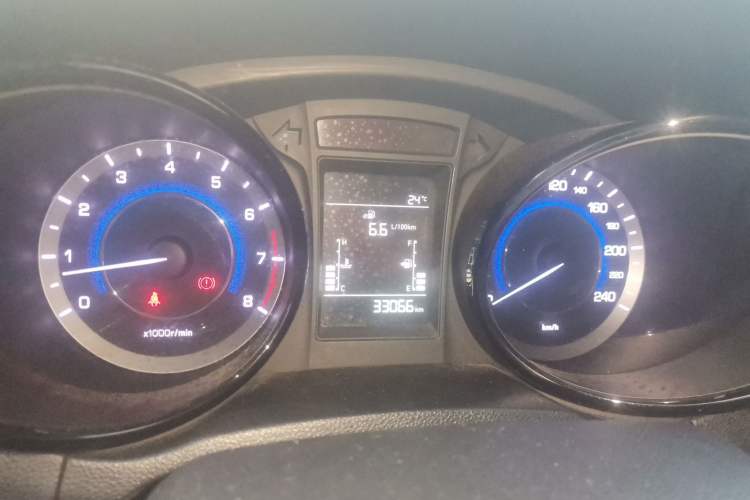 Used CHANGAN CS15 2016 1.5L Manual Luxury Edition Instrument Cluster
