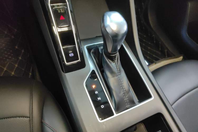 Used Roewe i5 2023 1.5L CVT Luxury Edition