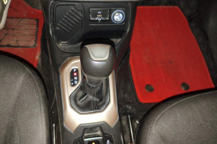 Used Jeep Renegade 2017 180T Automatic High-Energy Version