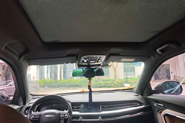 Used Haval H6 2017 Red Label 2.0T Automatic Two-Wheel Drive ZhiShang Model Headliner