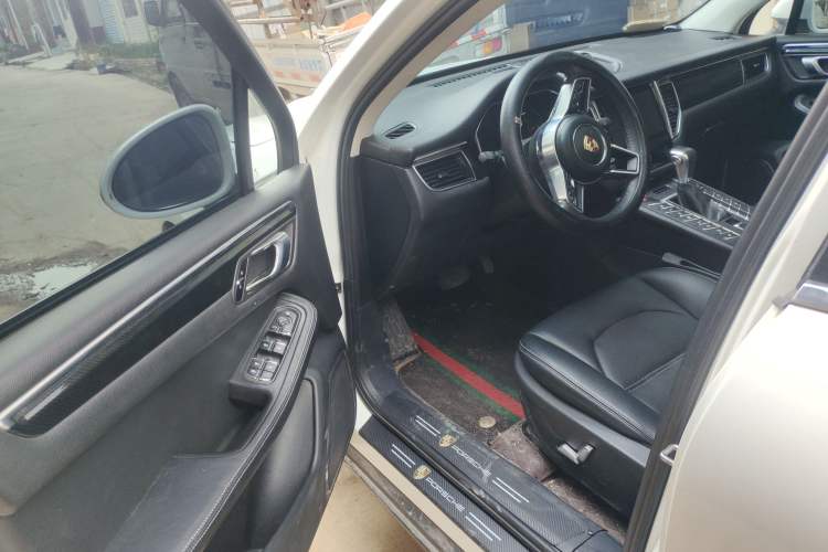 Used Zotye SR9 2017 2.0T Automatic Ultimate Dream Edition
