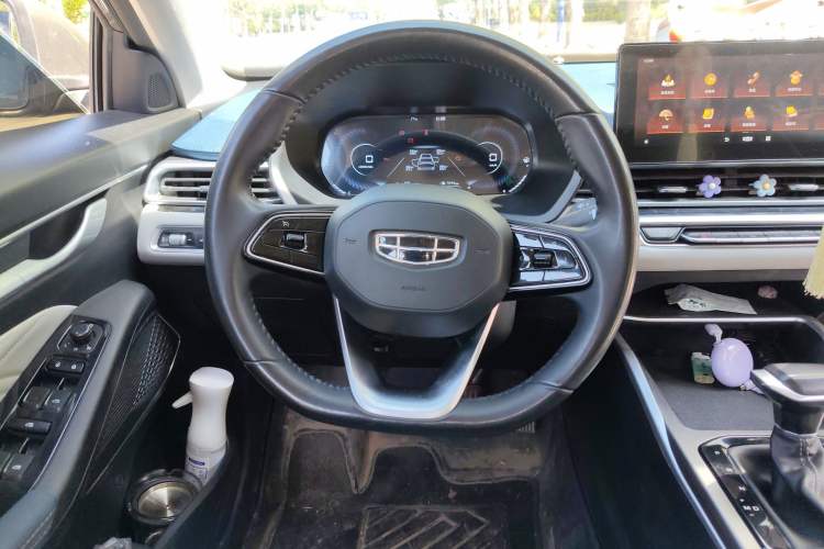 Used Geely Auto Emgrand 2022 4th Generation 1.5L CVT Flagship Model
