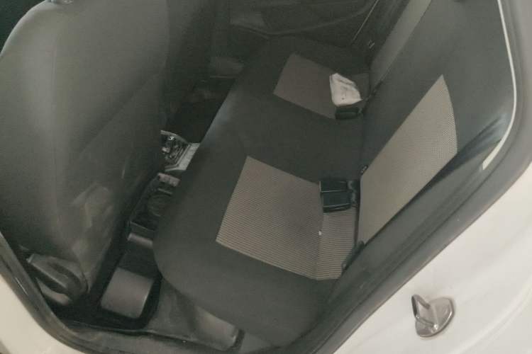 Used Volkswagen Polo 2016 1.4L Manual Fashion Model Left Rear Seat