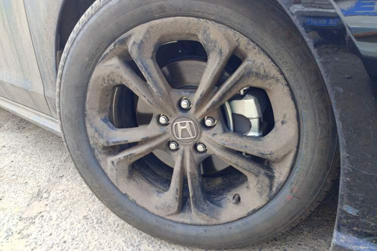 Used Honda Accord 2025 260TURBO Luxury Edition Right Front Wheel Hub