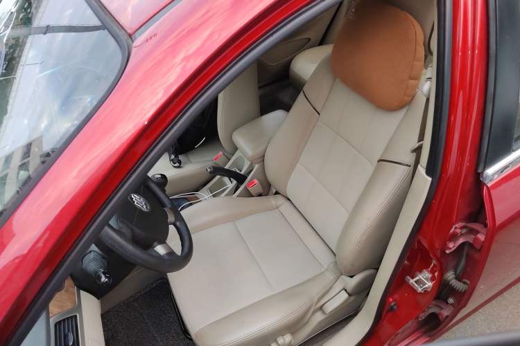 Used Buick Excelle 2015 1.5L Manual Classic Trim