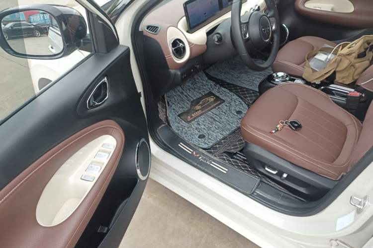 Used Wuling Bingo 2023 333 km Lingxi Connected+ Version