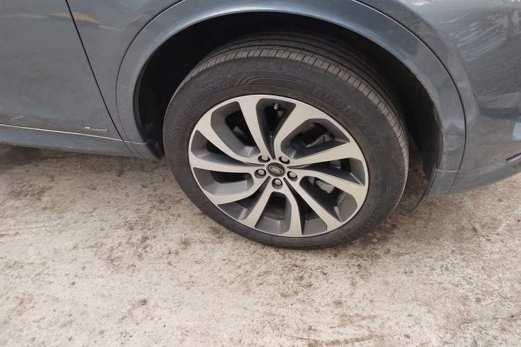 Used Land Rover Discovery Sport 2020 249 PS R-Dynamic Performance Edition