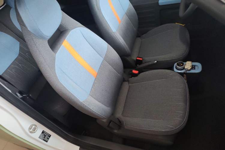 Used Geely Galaxy Panda 2023 Panda Mini 200km Endurance Bear
