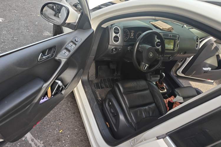 Used Volkswagen Tiguan 2012 1.8TSI Automatic Two-Wheel Drive Elite Edition Driver Seat