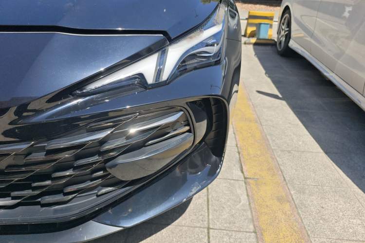 Used MG 7 2023 2.0T Automatic Trophy+ Ignition Glory Edition