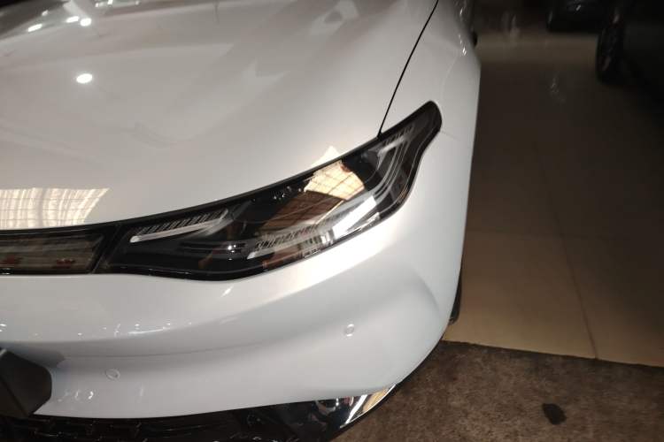 Used Leapmotor C01 2024 Pure Electric 525 Luxury Edition Left Front Headlight