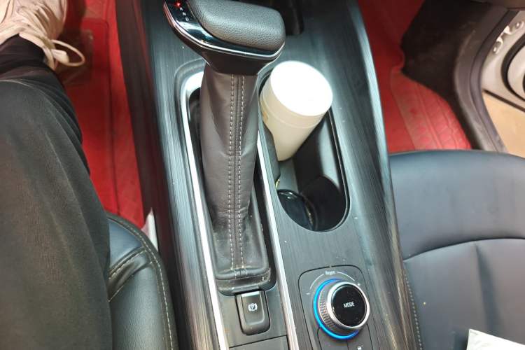 Used Buick Velite 6 2023 430km Range Commuter Version