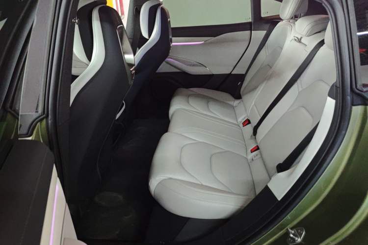 Used Xiaomi Auto SU7 2024 Rear-Drive Ultra-Long Range Advanced Pro-Level Intelligent Driving Version
