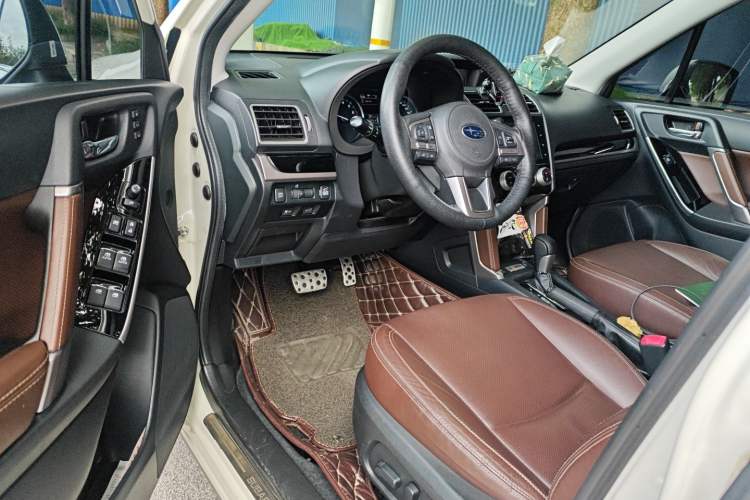 Used Subaru Forester 2016 2.5i Prestige Navigation Edition