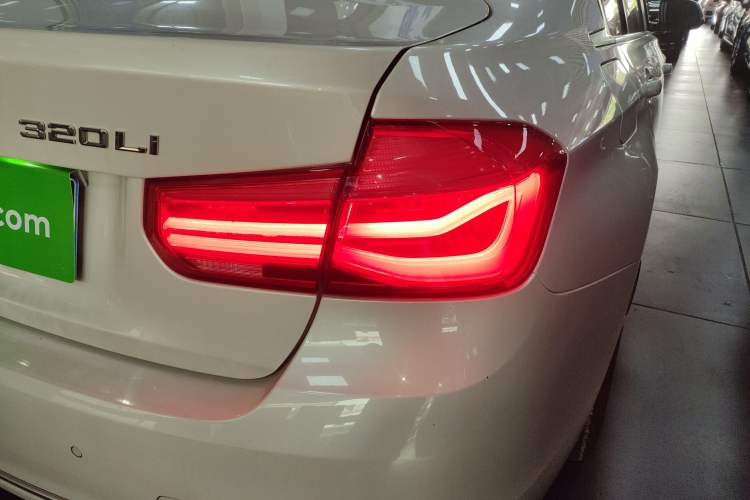 Used BMW 3 Series 2018 320Li Fashion Model
