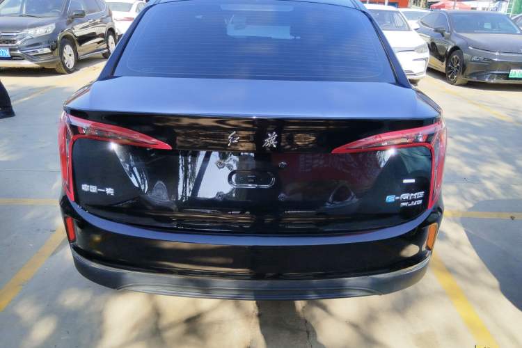 Used Hongqi E-QM5 2023 620km PLUS
