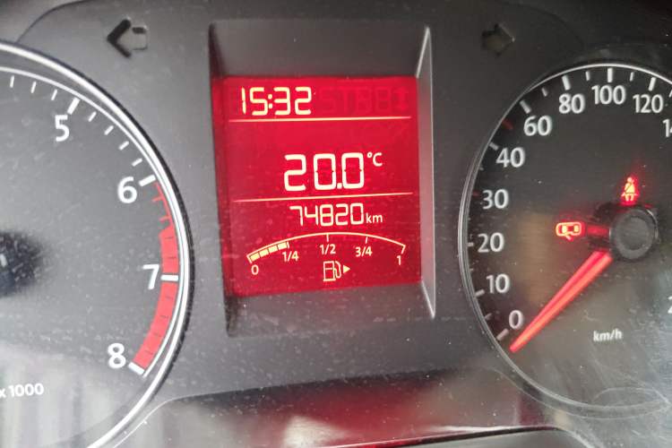 Used Volkswagen Santana 2015 1.6L Manual Fashion Edition