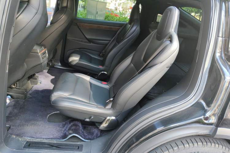 Used Tesla Model X 2016 X 75D Left Rear Seat