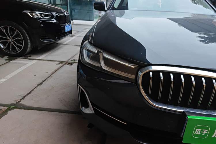 Used BMW 5 Series 2022 Second Facelift 530Li Leading Edition Luxury Package
