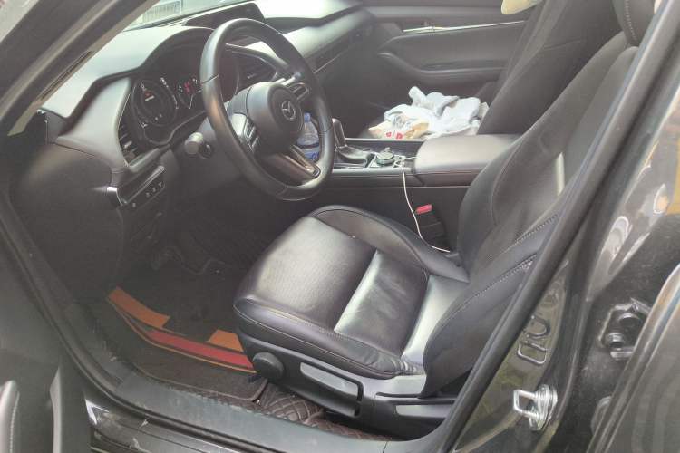 Used Mazda 3 Axela 2021 2.0L Automatic Zhiya Edition Left Front Seat