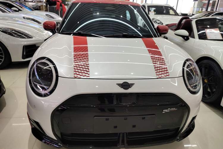 Used MINI Electric COOPER JCW 2025 JOHN COOPER WORKS
