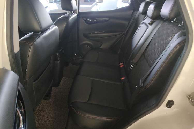 Used Nissan Qashqai 2016 2.0L CVT Luxury Edition
