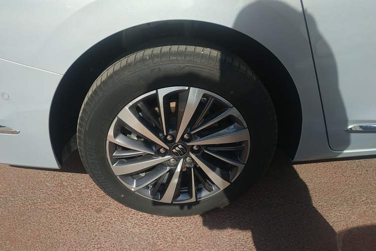 Used Buick GL8 New Energy 2026 Model Lu Zun Luxury Edition
