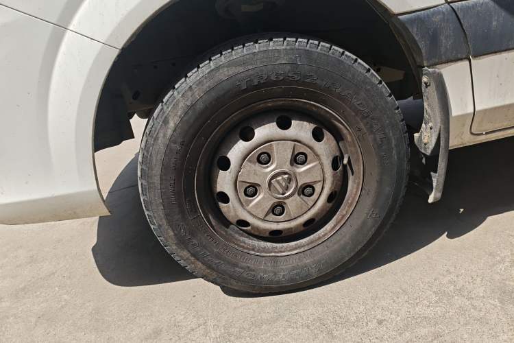 Used Foton Toano 2019 2.5T Multi-Function Long-Wheelbase Mid-Height 5-7 Seater 4J25TC3