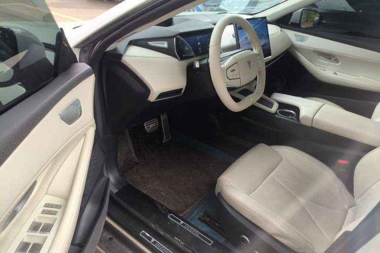 Used Deepal SL03 2022 515 Pure Electric Version Driver Seat