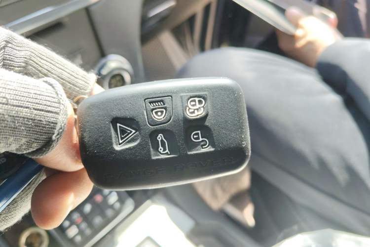 Used Land Rover Discovery 
